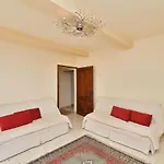 Casa Reasco 10 * Роккастрада