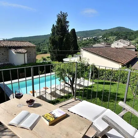Villa Casa Reasco 10 *